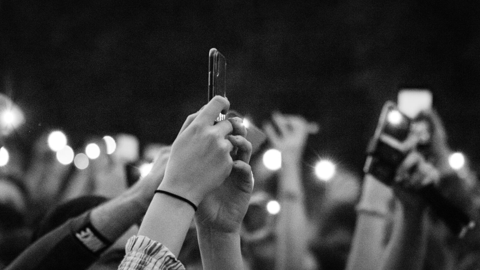 Canon EOS 80D sample photo. Concert, lights, hands photography