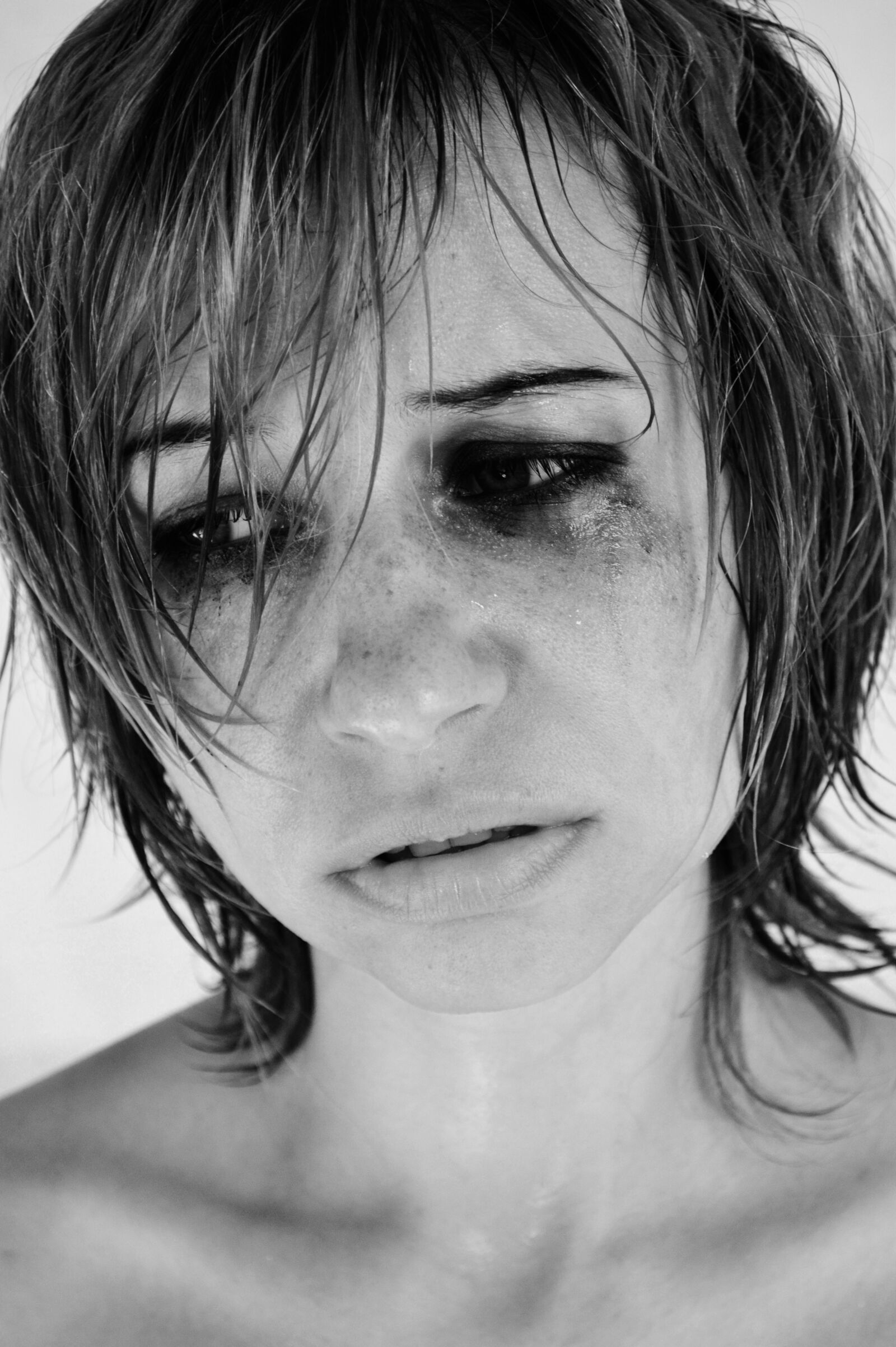 Nikon D3200 sample photo. Portrait, woman, tears photography