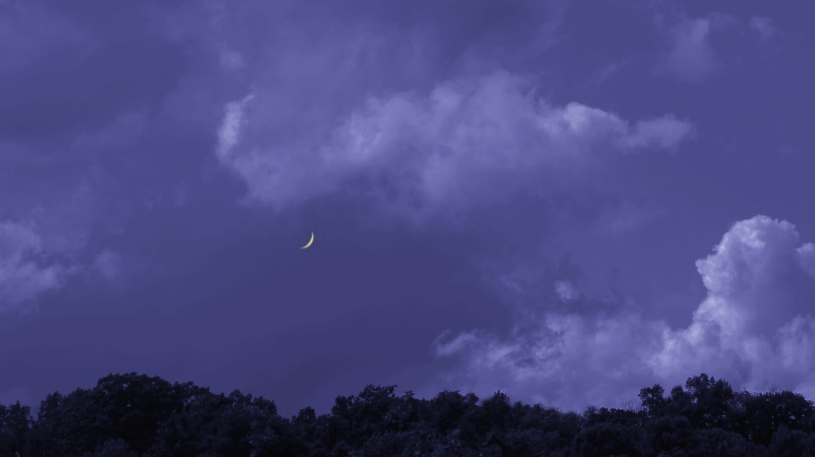 Canon EOS 600D (Rebel EOS T3i / EOS Kiss X5) sample photo. Shenandoah valley, moon, evening photography