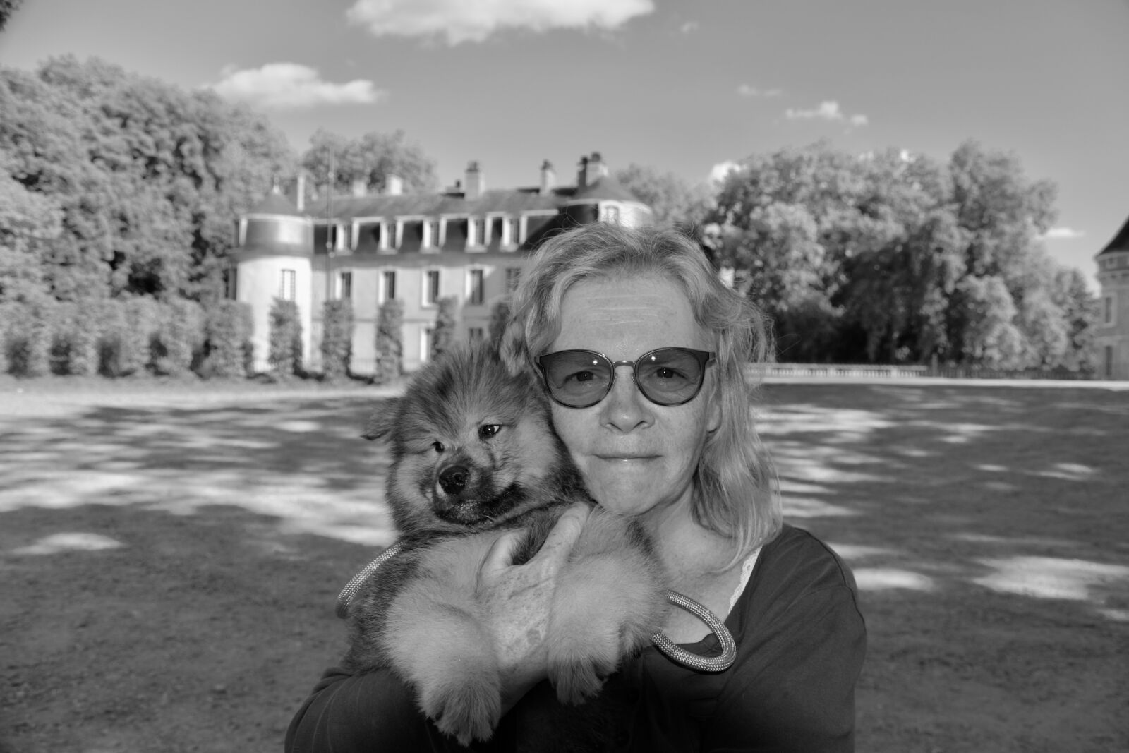 Nikon D5600 sample photo. Person and animal, black photography