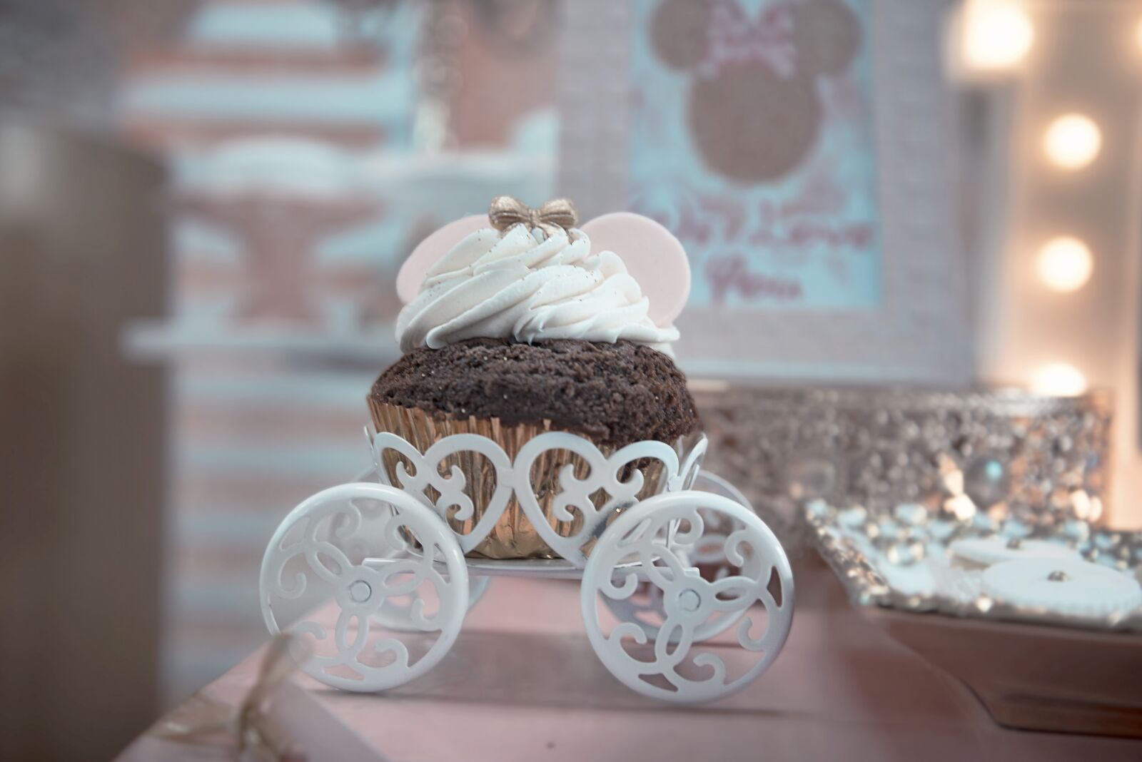 Nikon D750 sample photo. Decoration, tables, cupcake photography