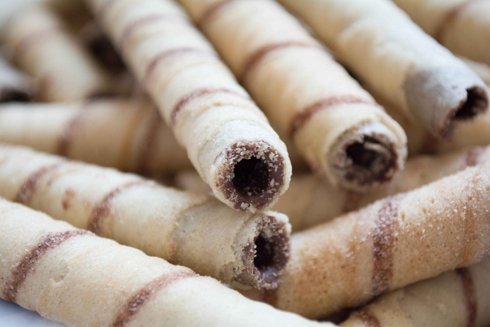Nikon D5200 sample photo. Pirouline, chocolate, sticks photography