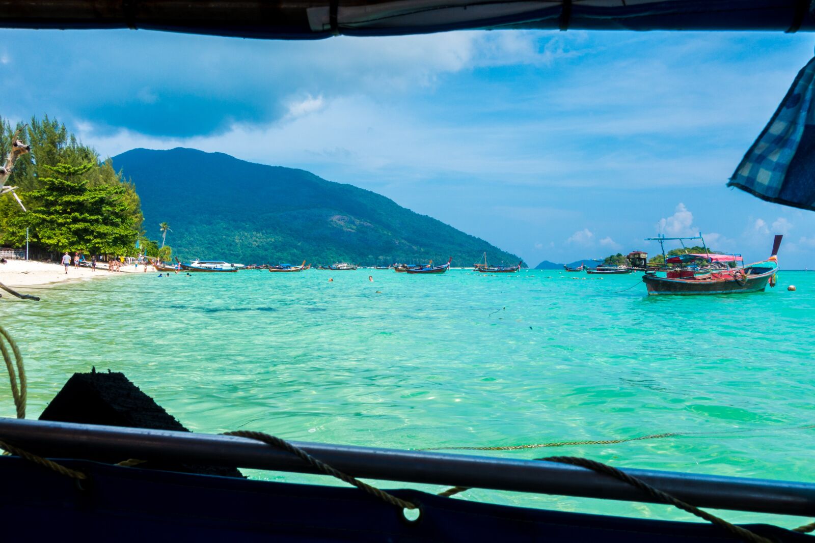 Sony Cyber-shot DSC-RX100 II sample photo. Thailand, boat, beach photography
