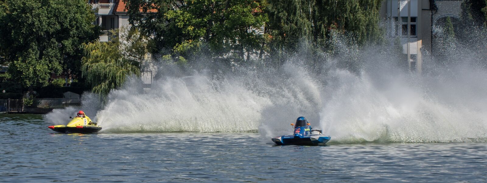 Pentax K-3 sample photo. Water sports, motor boat photography