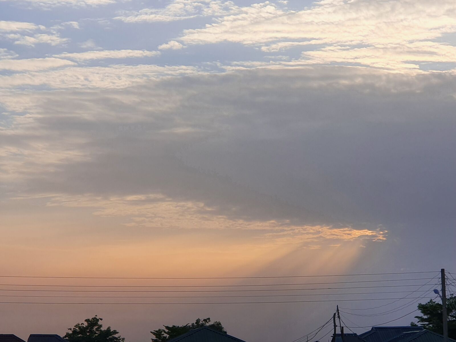 Samsung Galaxy S10 sample photo. Sky, blue, nature photography