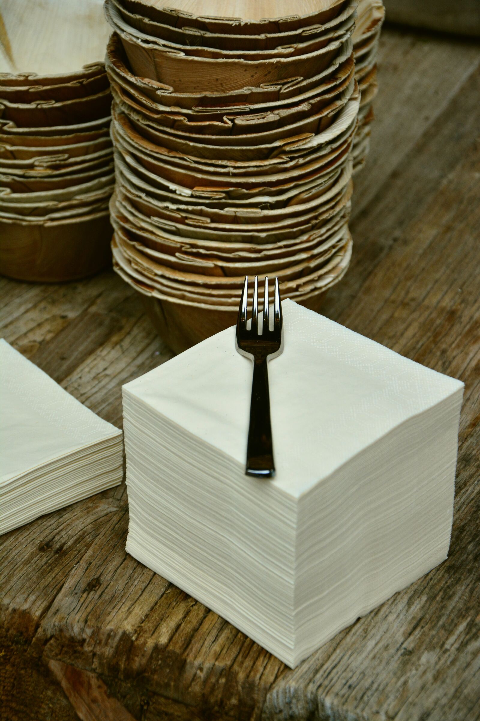 Nikon D5200 sample photo. Napkins, stack, paper napkins photography