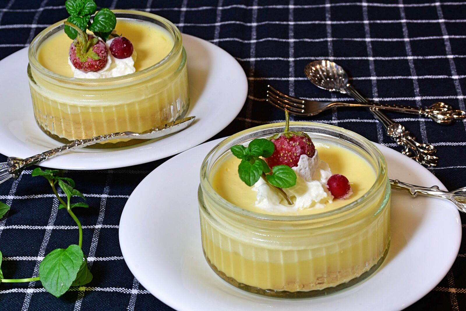 Nikon D7200 sample photo. Dessert, cream, lemon photography