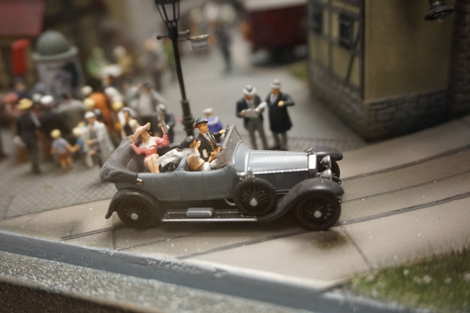 Sony a6300 sample photo. Miniature, auto, twenties photography