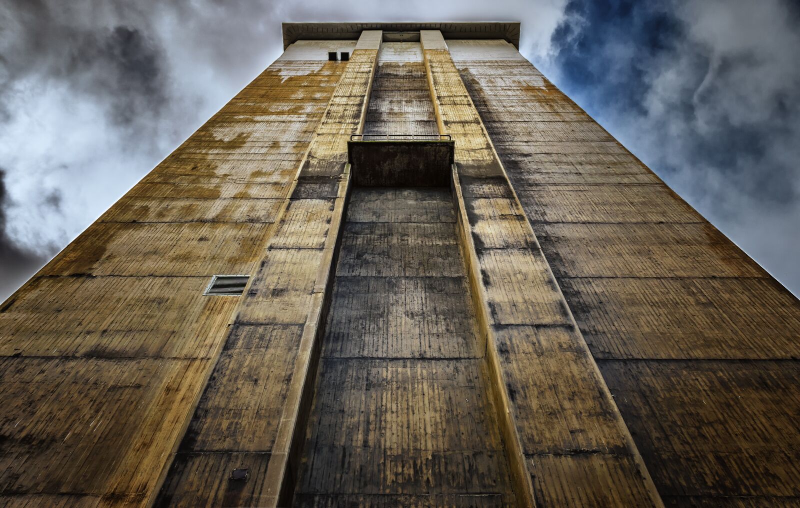 Nikon D3300 sample photo. Tower, factory, headframe photography