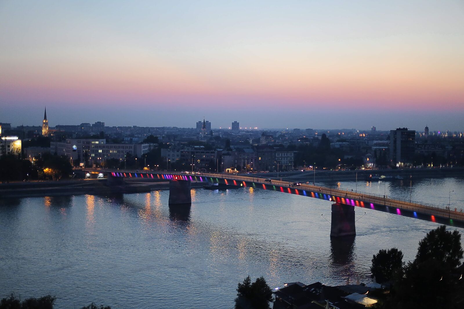 Canon EOS 6D + Canon EF 50mm F1.4 USM sample photo. Dawn, bridge, panorama, cityscape photography