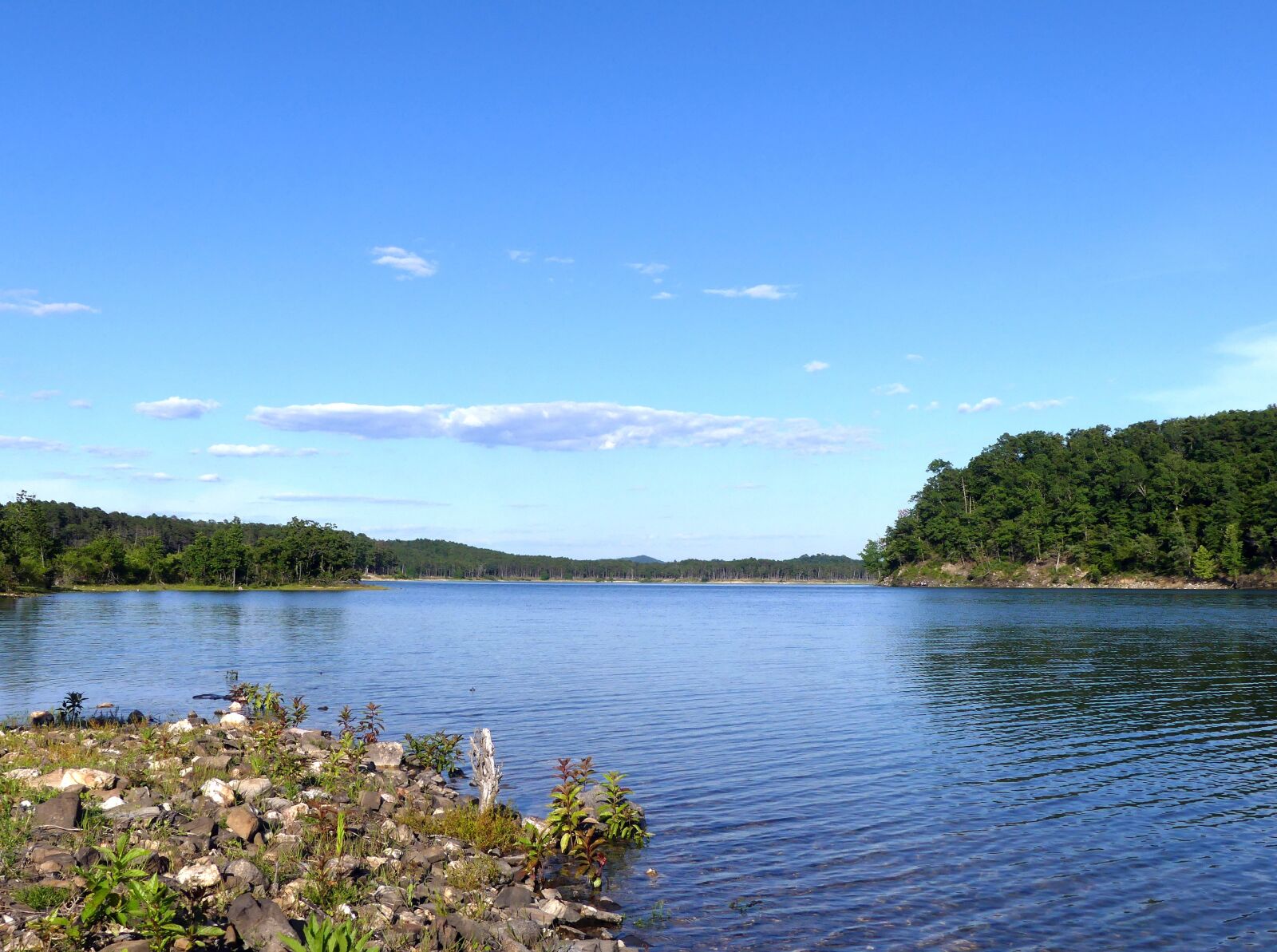 Panasonic Lumix DMC-FZ300 sample photo. Lake, water, landscape photography