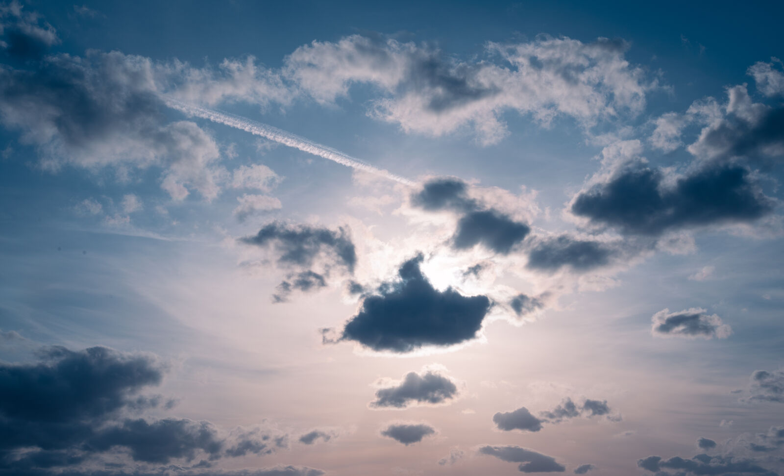 Nikon D610 sample photo. Cloud, clouds, light, nature photography
