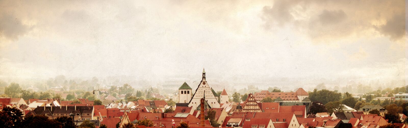 Canon EOS 750D (EOS Rebel T6i / EOS Kiss X8i) sample photo. Old, freiberg, upper market photography