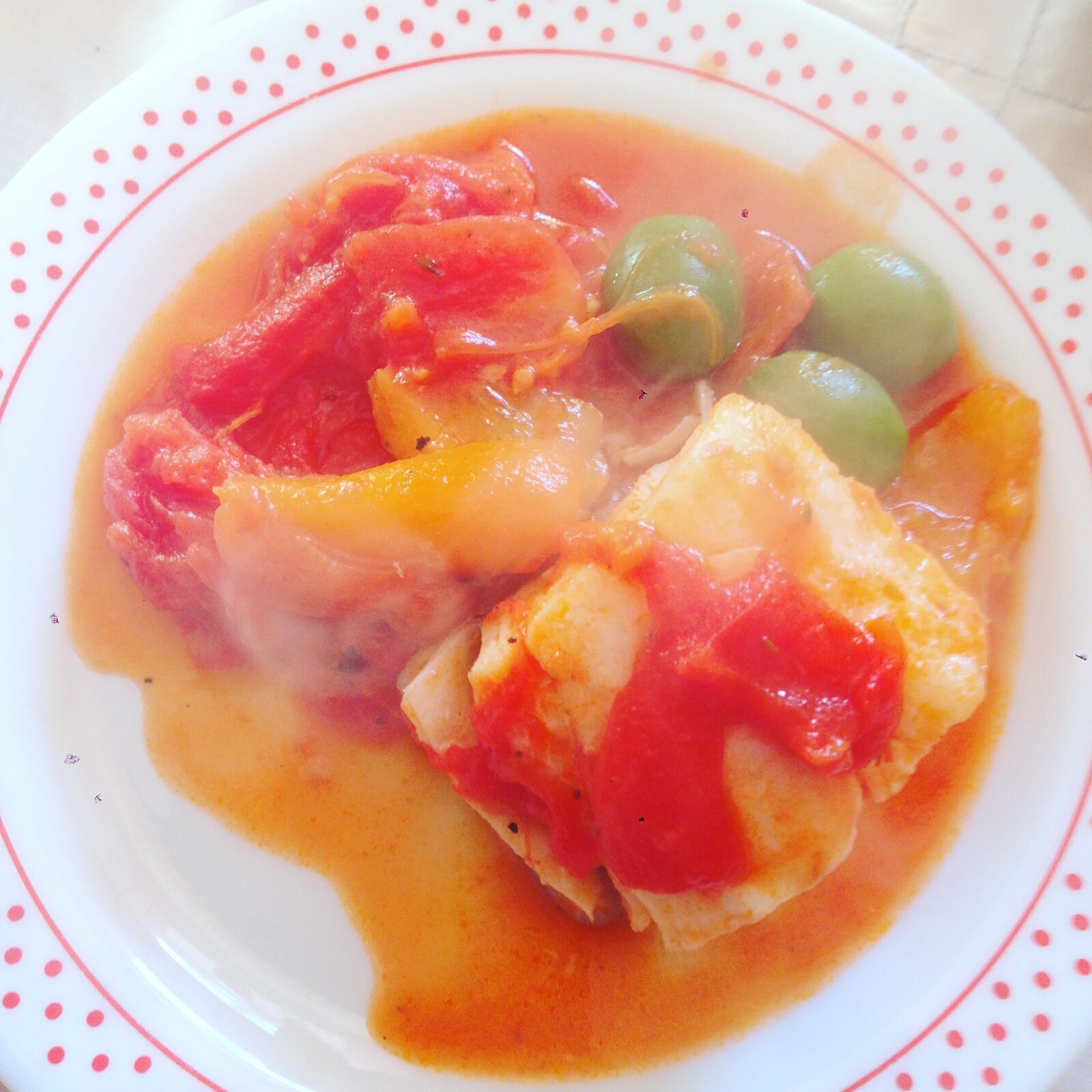 iPhone 5 back camera 4.12mm f/2.4 sample photo. Baccala, pepper, cream, pesce photography