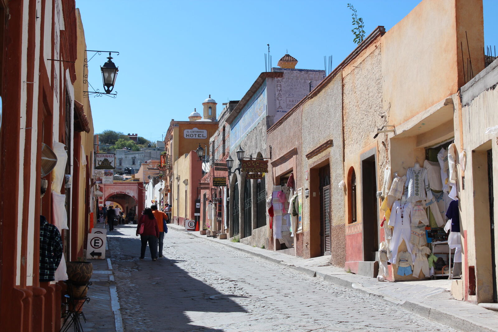 Canon EOS 600D (Rebel EOS T3i / EOS Kiss X5) sample photo. Mexican, town, mexico, street photography