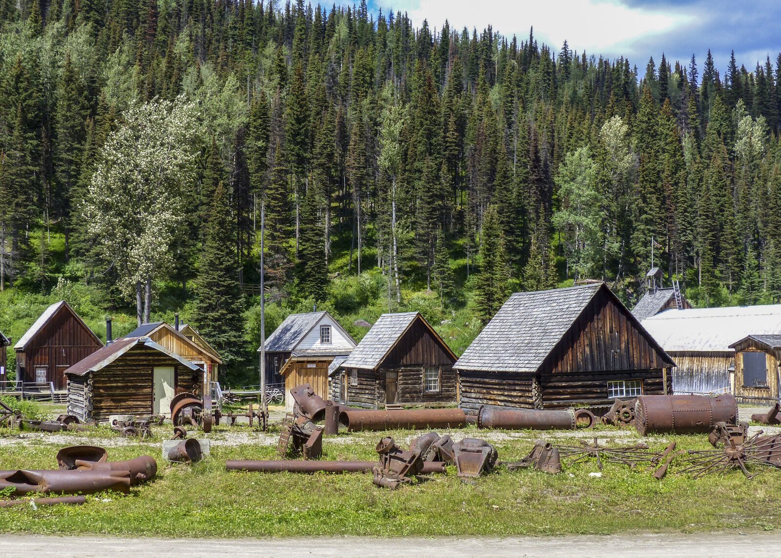 Panasonic Lumix DMC-FZ200 sample photo. Barkerville, gold mine, town photography