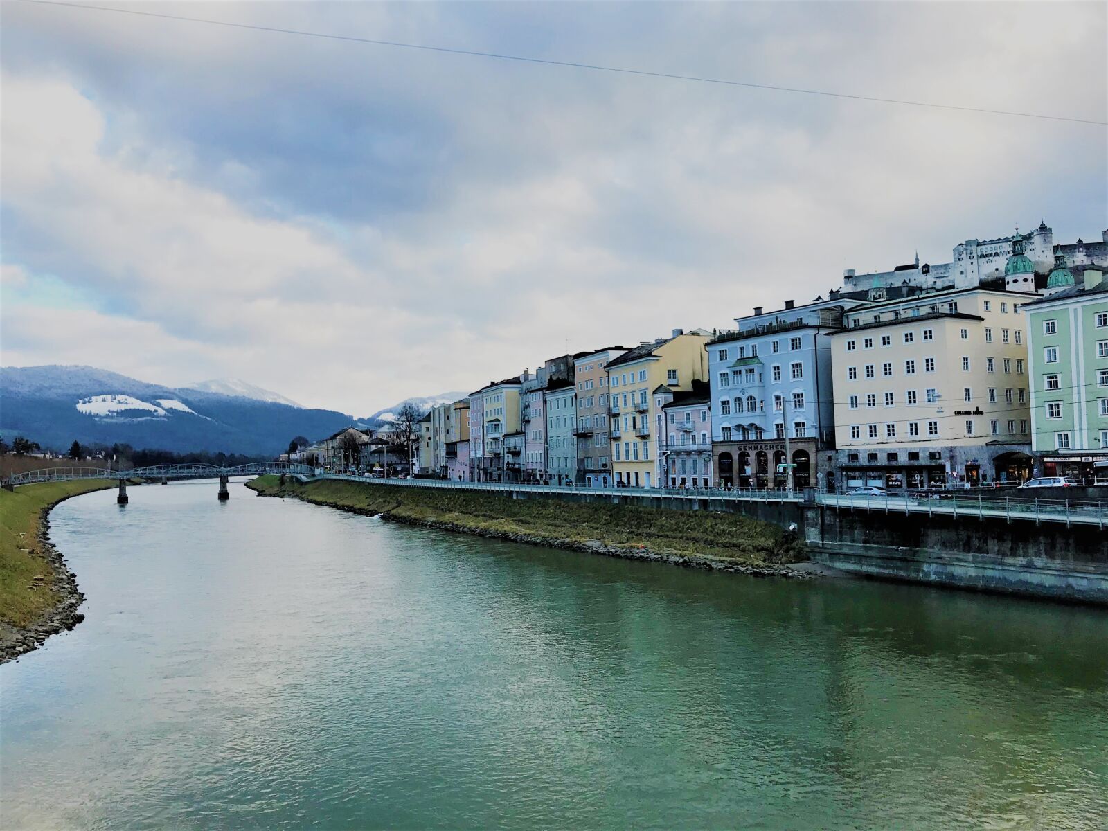 iPhone 7 back camera 3.99mm f/1.8 sample photo. Salzburg, austria, salzach photography
