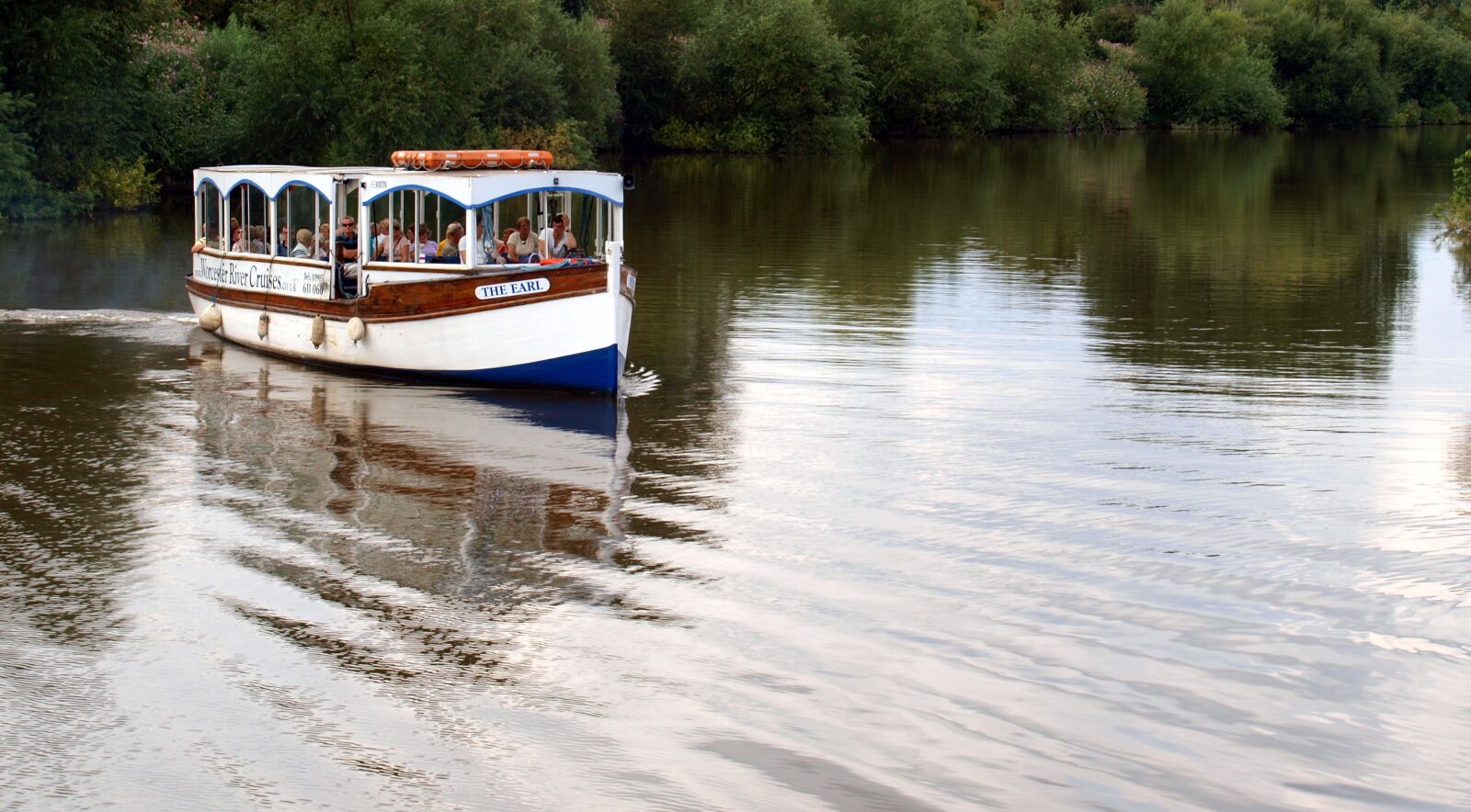 Olympus E-520 (EVOLT E-520) sample photo. Boat, river, transport photography