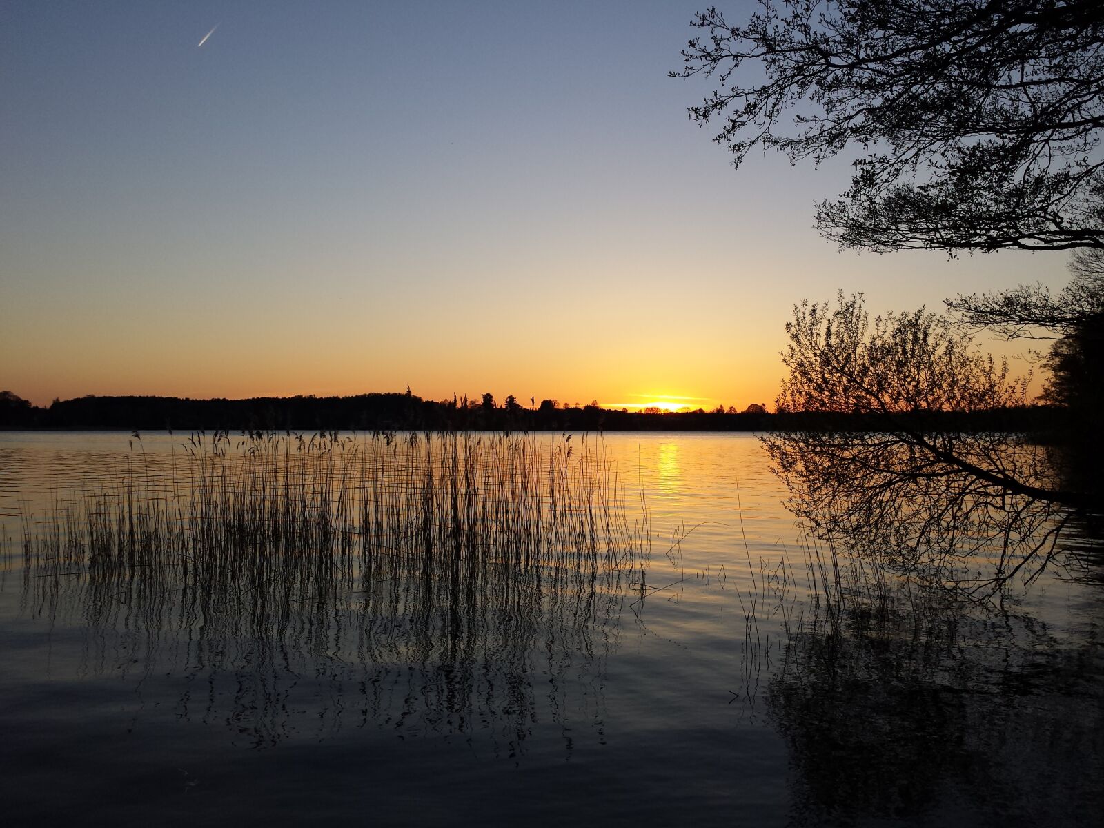 Samsung Galaxy S4 sample photo. Sunset, lake, the silence photography