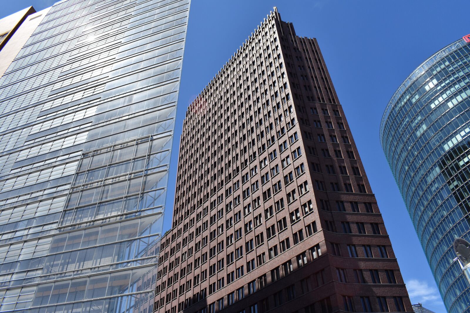 Nikon D5600 sample photo. Urban architecture, building, urban photography