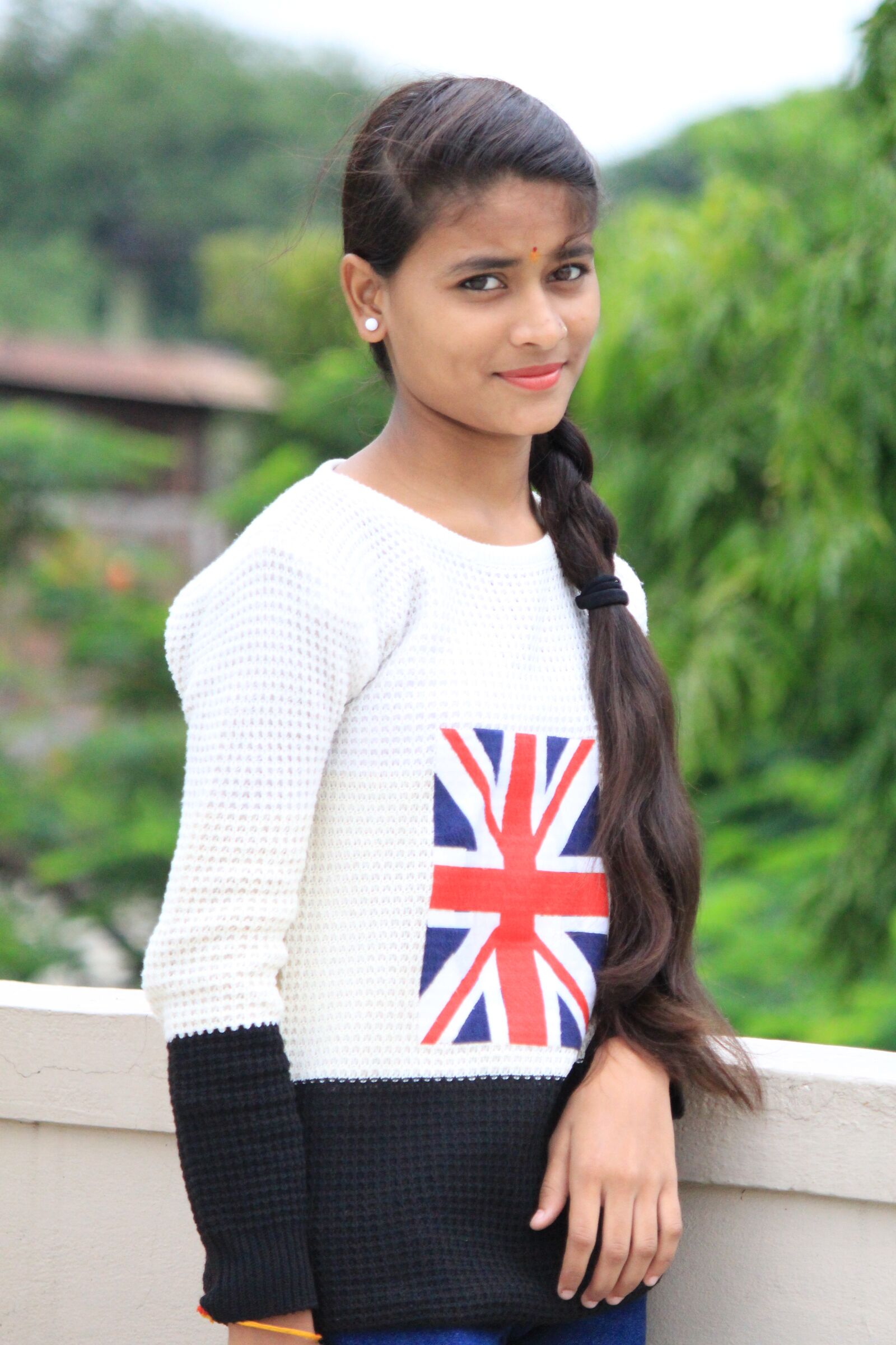 Canon EOS 700D (EOS Rebel T5i / EOS Kiss X7i) sample photo. Girl, happy, happiness photography