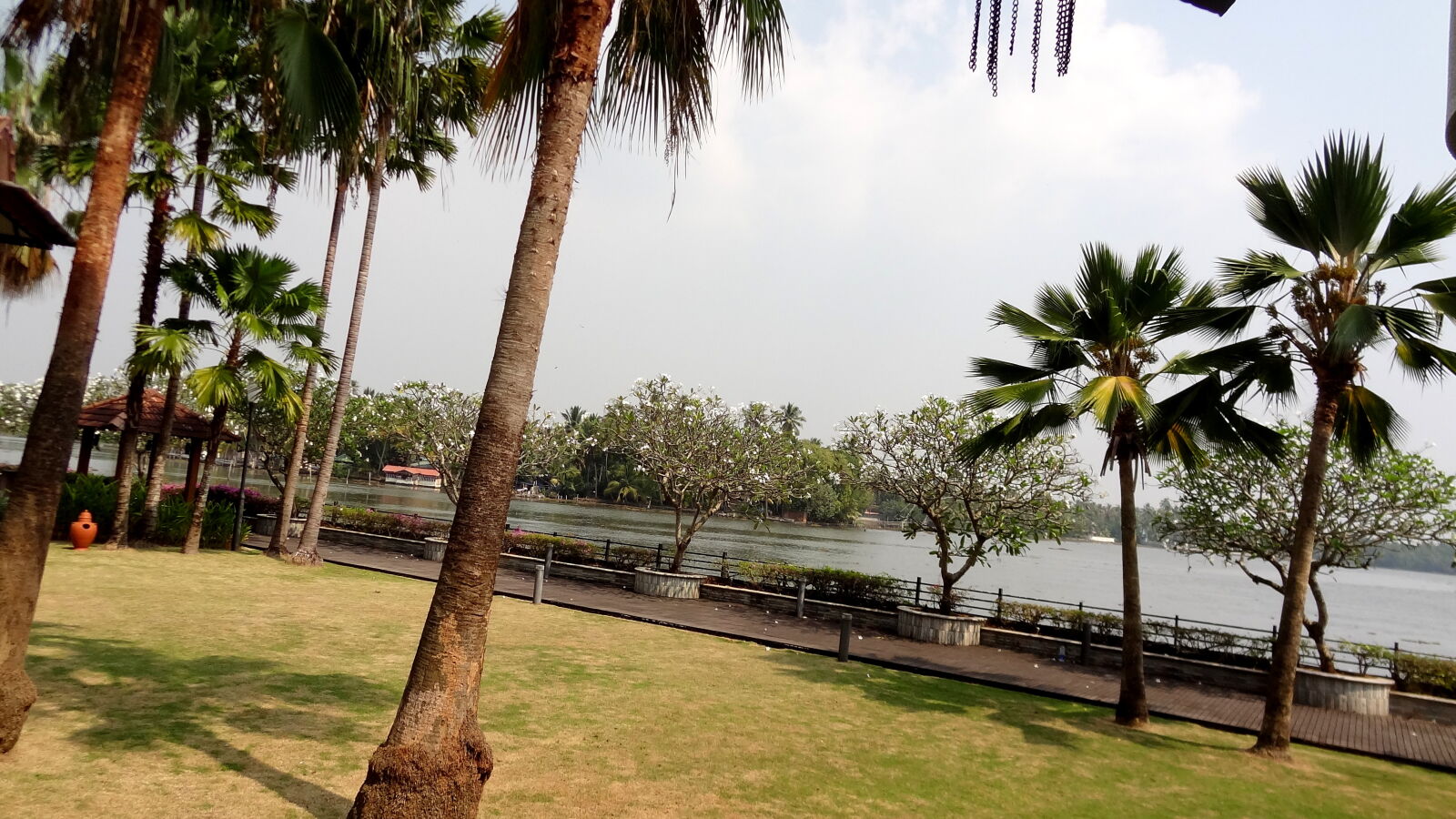 Sony Cyber-shot DSC-HX9V sample photo. Landscape photography