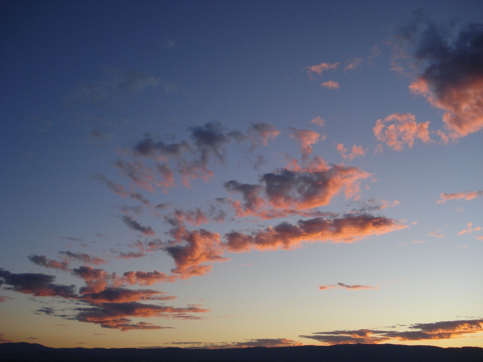 Sony DSC-W55 sample photo. Clouds, sunset, sky photography