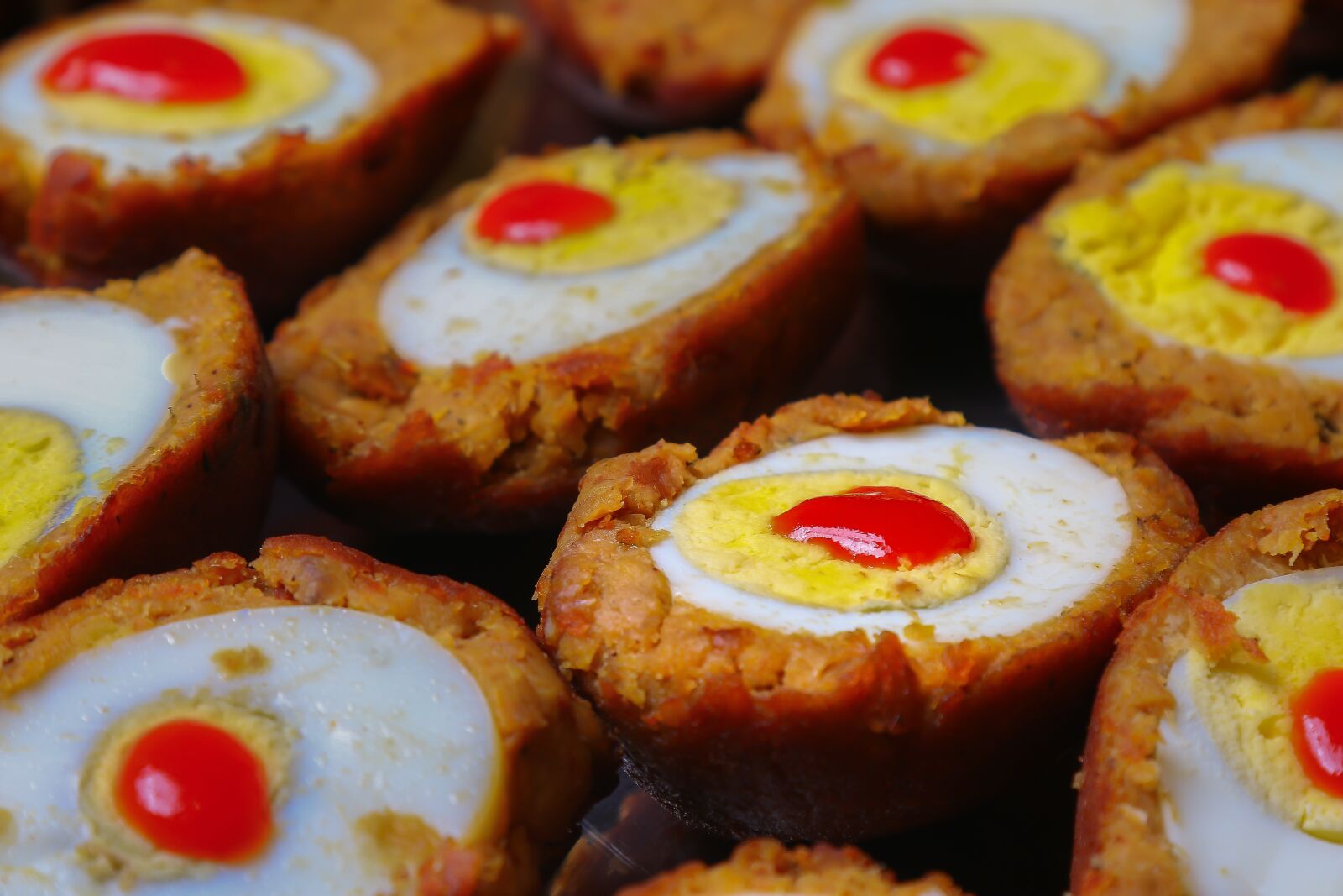 Canon EOS 7D Mark II sample photo. Egg, healthy, testy photography
