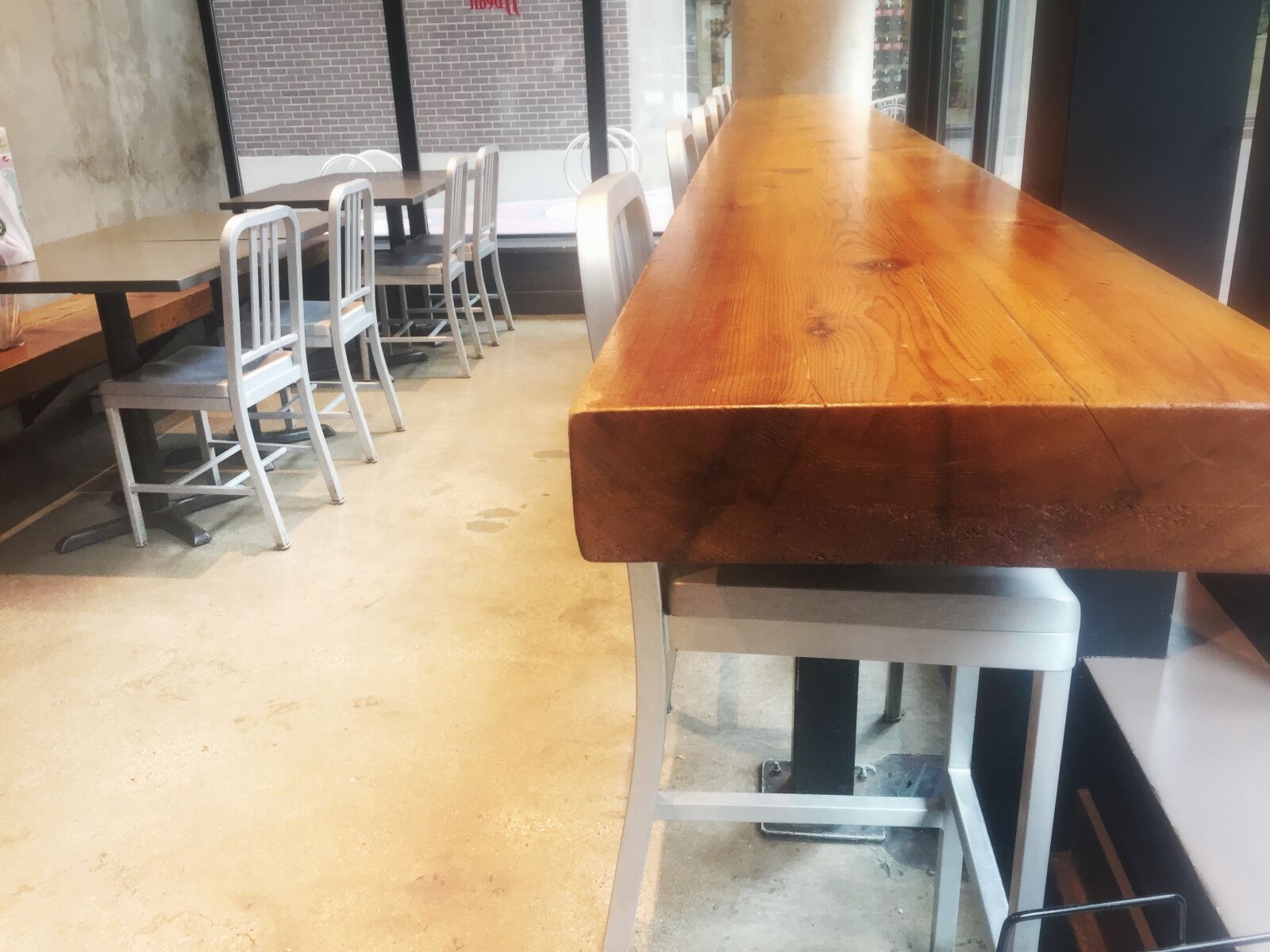 iPhone 6 Plus back camera 4.15mm f/2.2 sample photo. Coffee, shop photography
