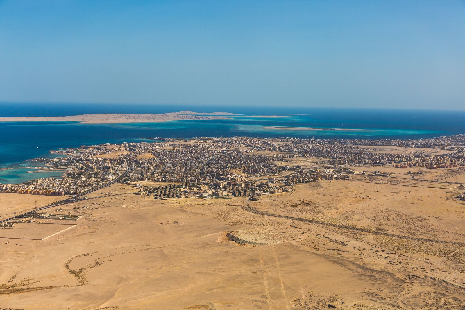 Canon EOS 5D Mark III sample photo. Hurghada city, egypt, red photography