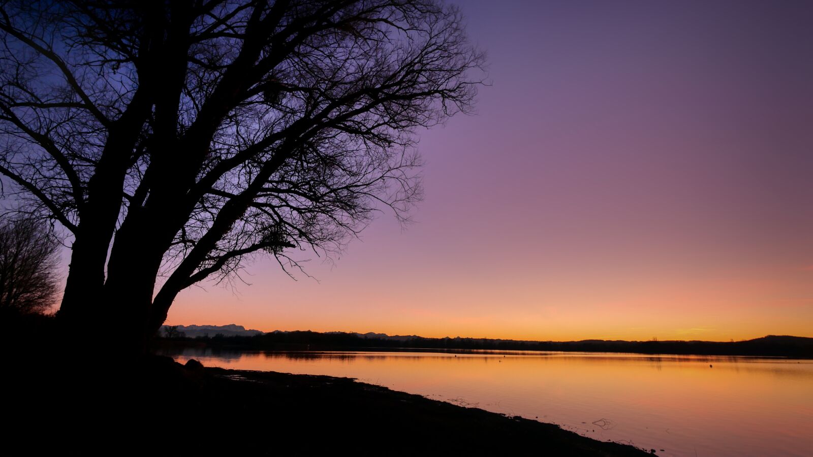 Panasonic Lumix DC-G90 (Lumix DC-G91) sample photo. Ammersee, lake, water photography