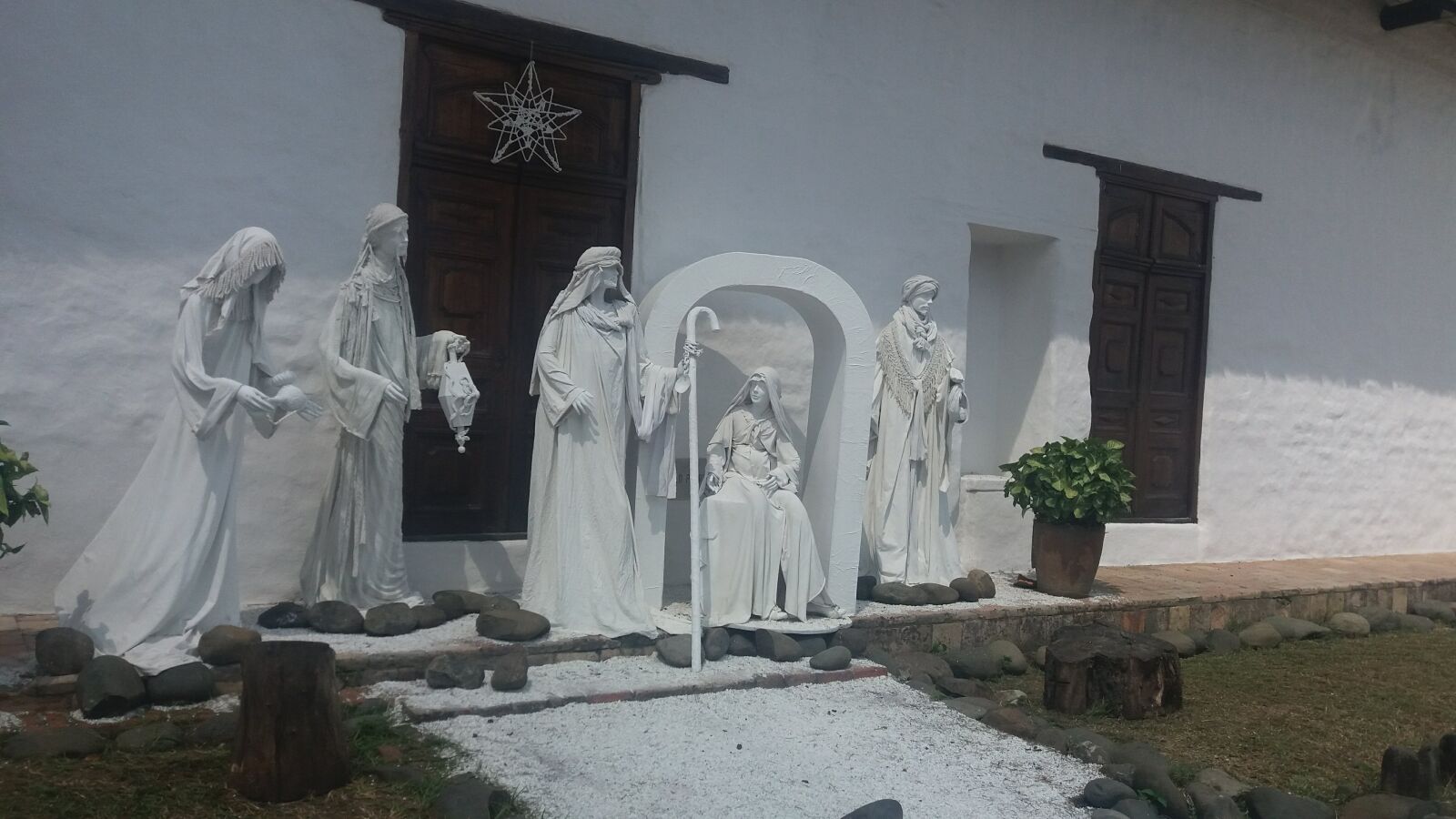 Samsung Galaxy J5 sample photo. Christmas, advent, church photography