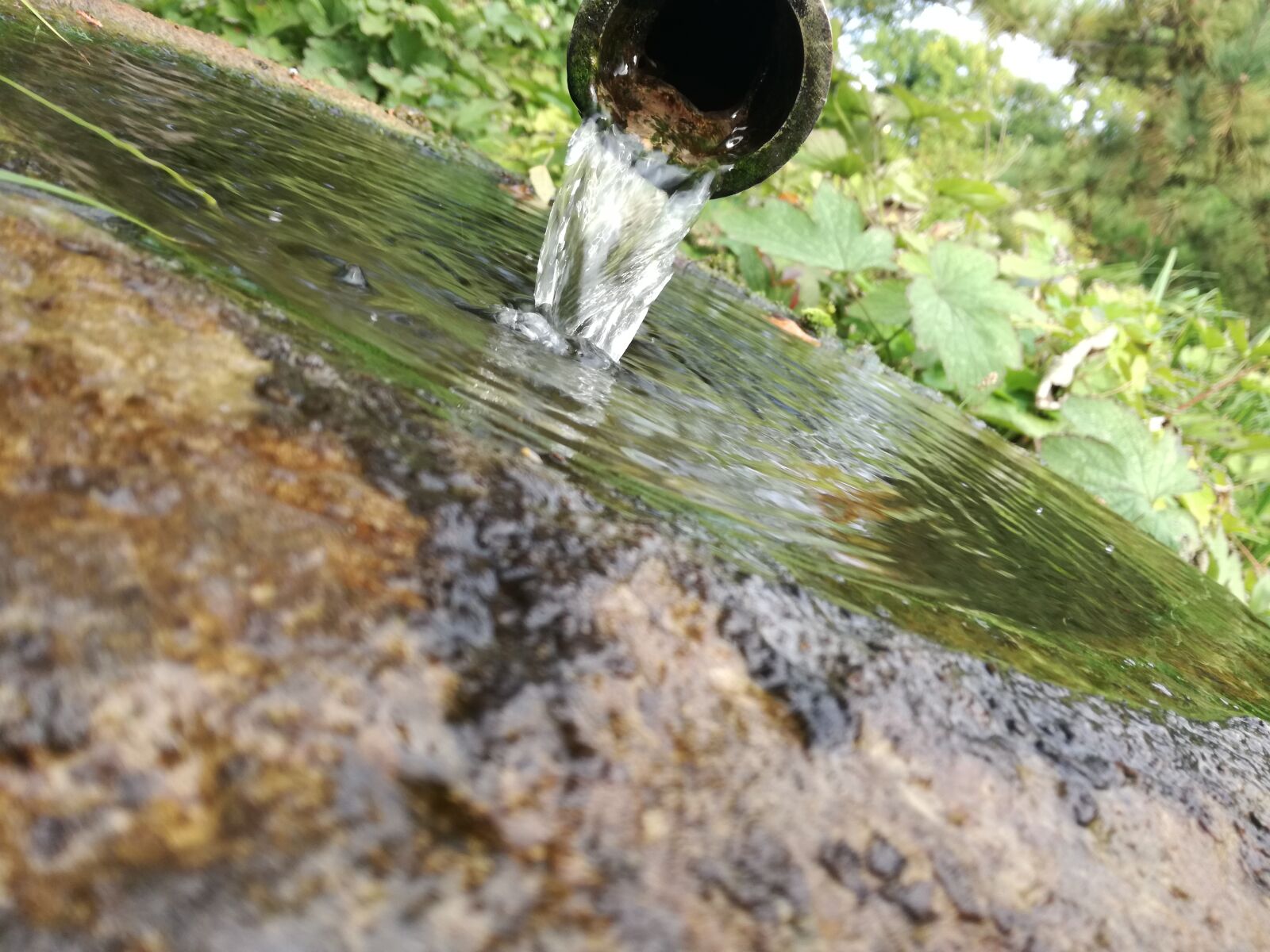 HUAWEI P9 LITE sample photo. Water, old, well photography