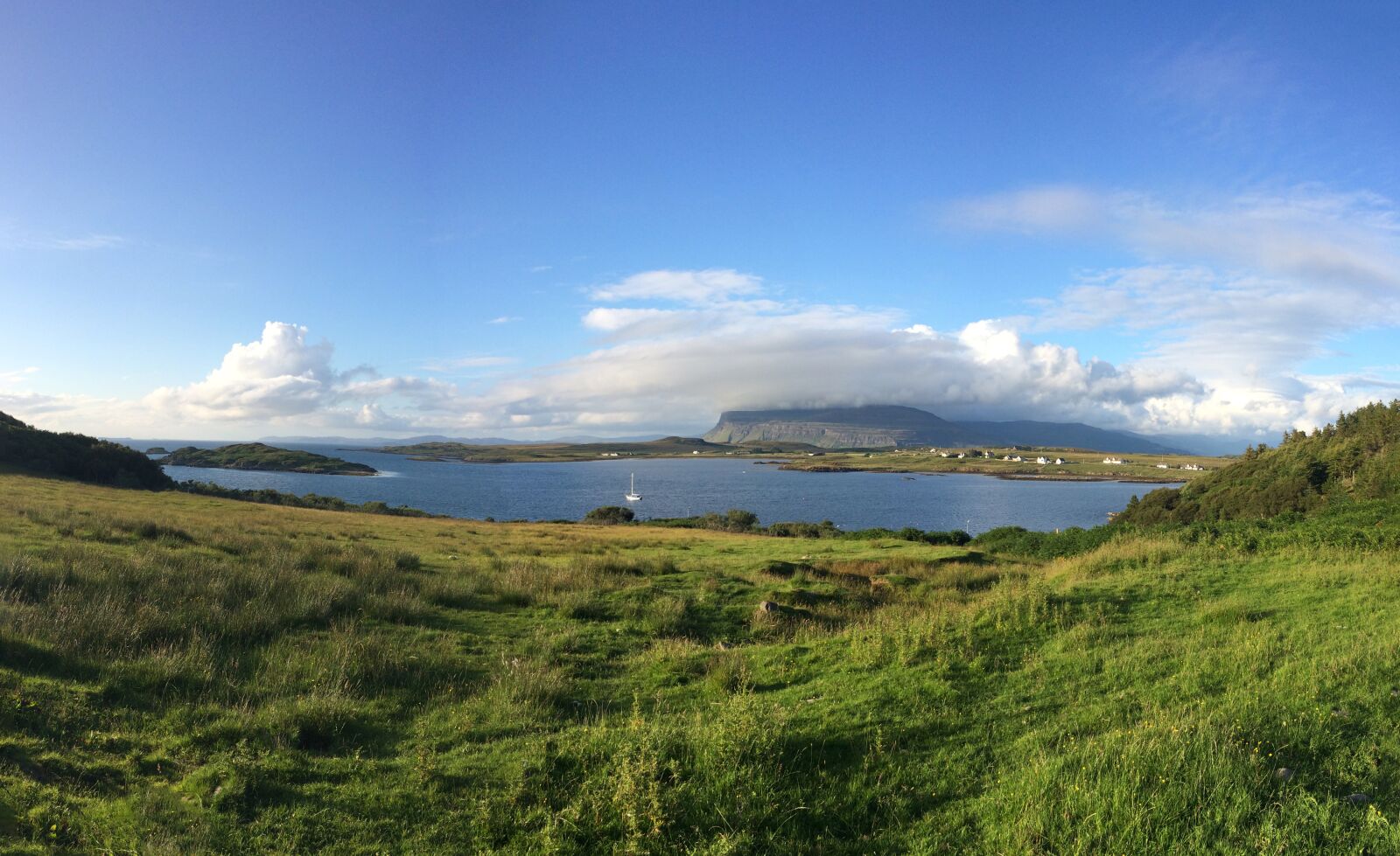 iPhone 5s back camera 4.15mm f/2.2 sample photo. Scotland, isle of mull photography