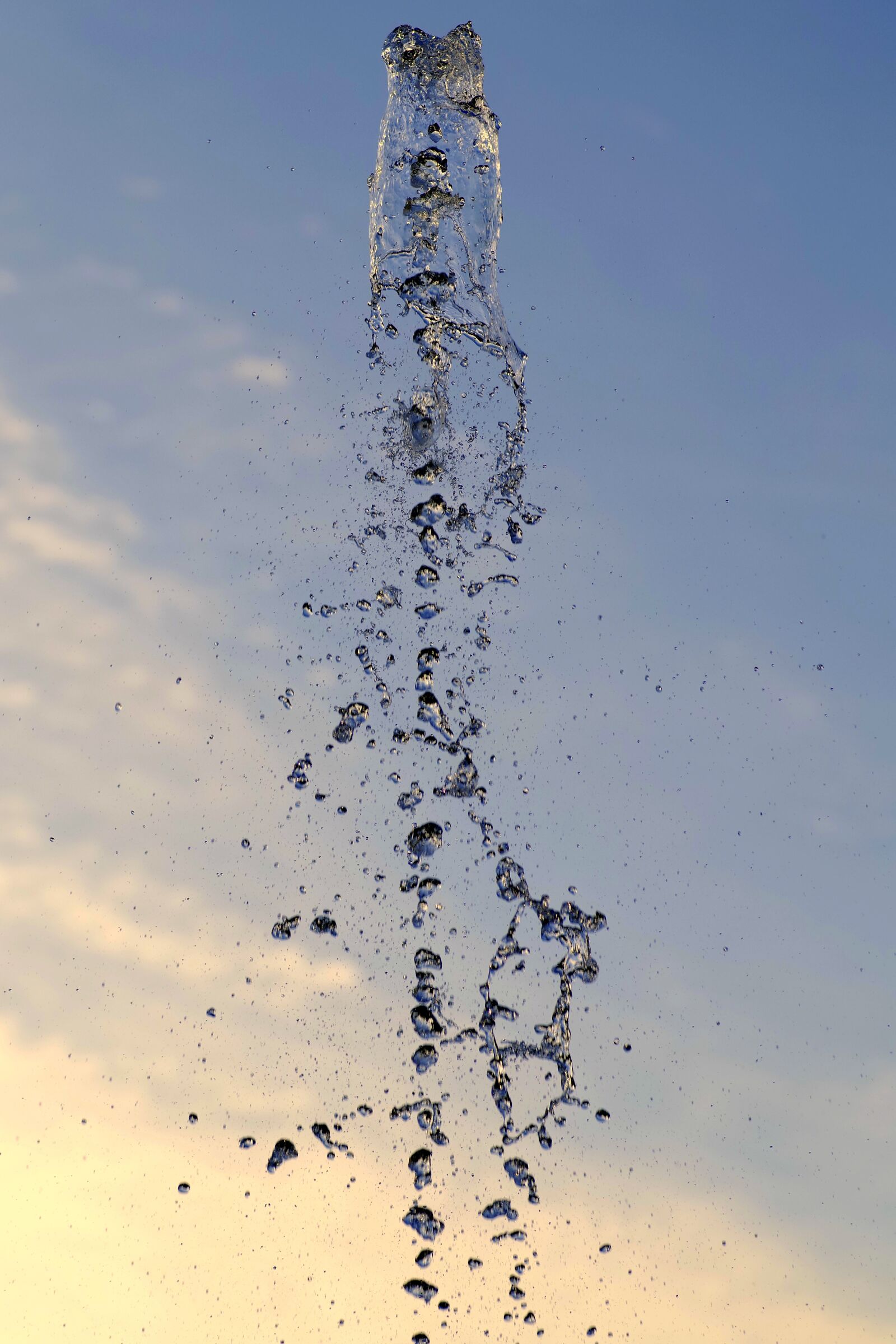 Pentax K-S2 sample photo. Fountain, stream of water photography