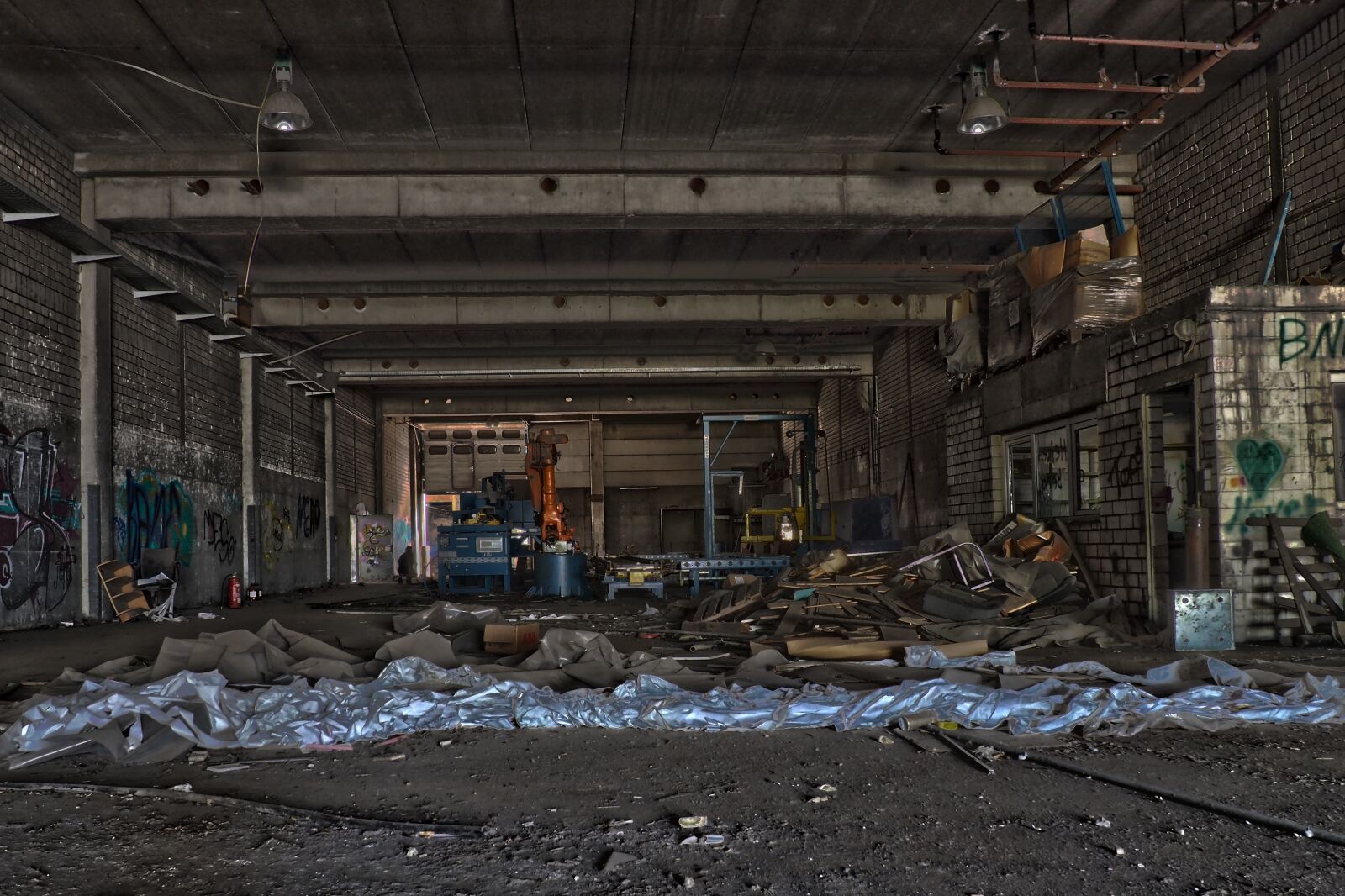 Olympus OM-D E-M10 sample photo. Lost places, factory, pforphoto photography