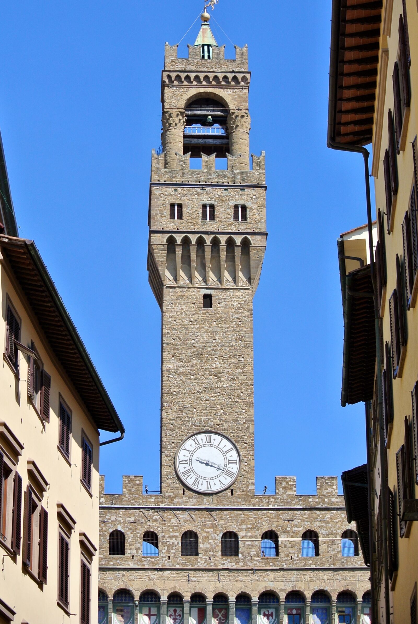 Nikon 1 Nikkor VR 30-110mm F3.8-5.6 sample photo. Italy, tuscany, architecture photography