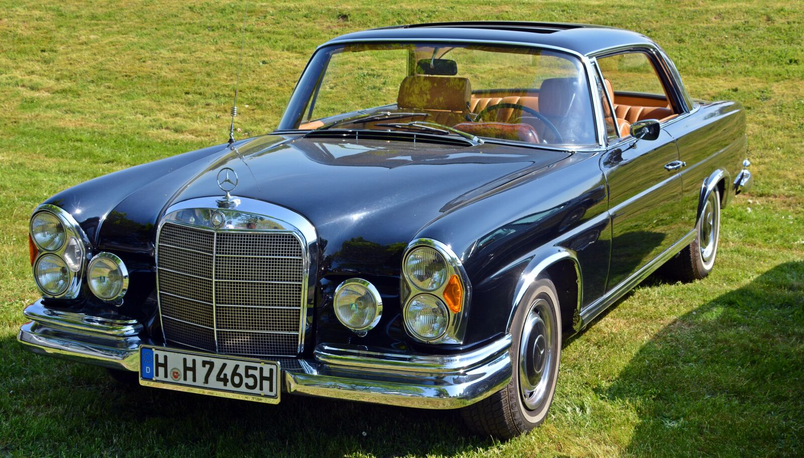 Nikon D5200 sample photo. Oldtimer, mercedes, auto photography
