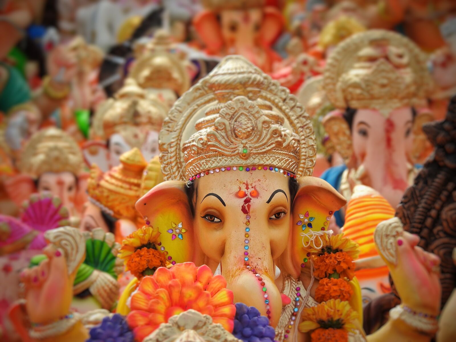 Nikon Coolpix P900 sample photo. Lord ganesha, ganapati, statue photography