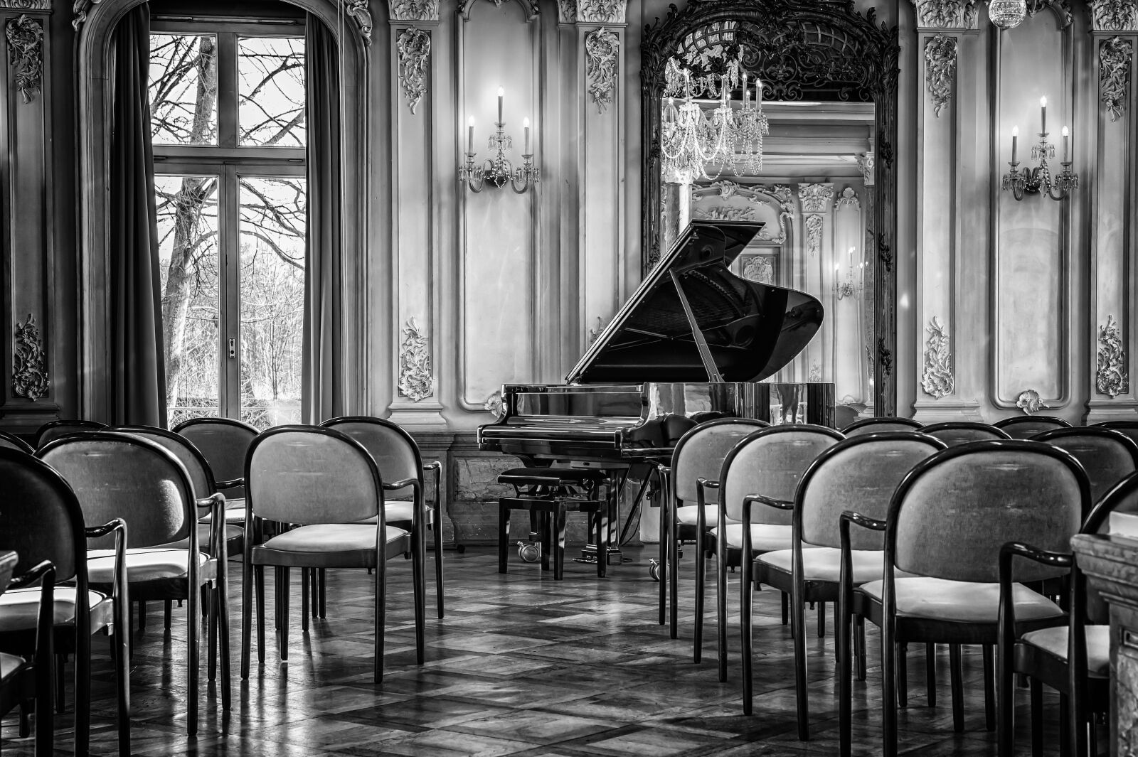 Nikon Z6 sample photo. Piano, instrument, hall photography