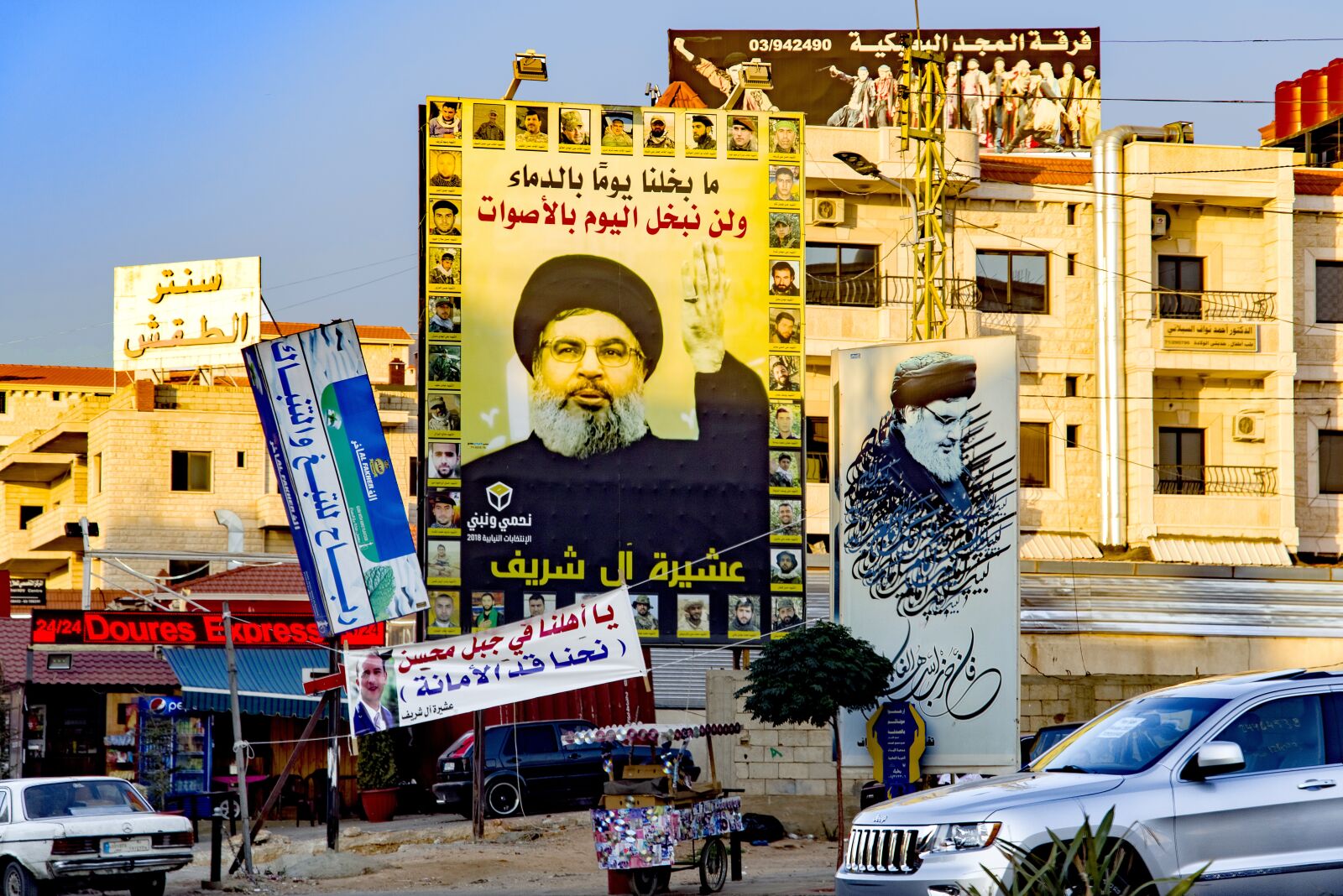 Pentax K-1 Mark II sample photo. Man, politician, poster photography