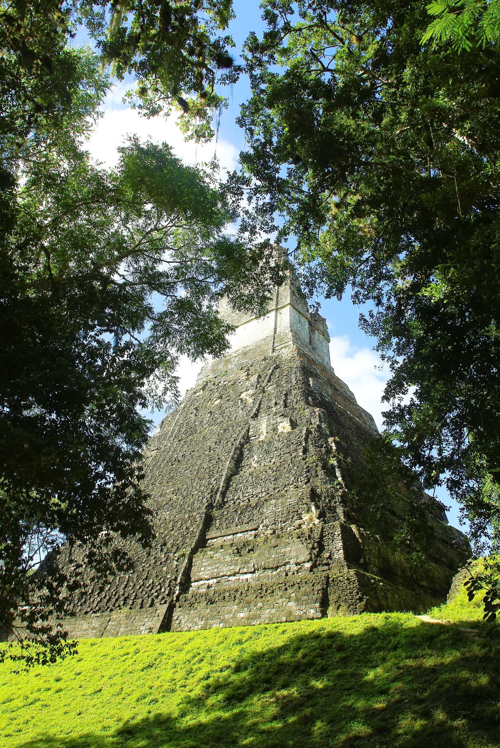 Pentax K200D sample photo. Guatemala, tikal, maya photography