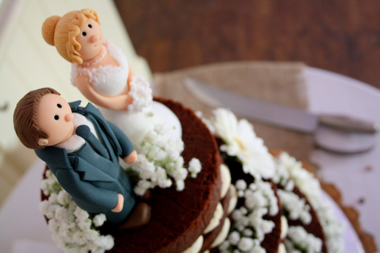 Canon EF-S 18-55mm F3.5-5.6 II sample photo. Cake, wedding, cake photography
