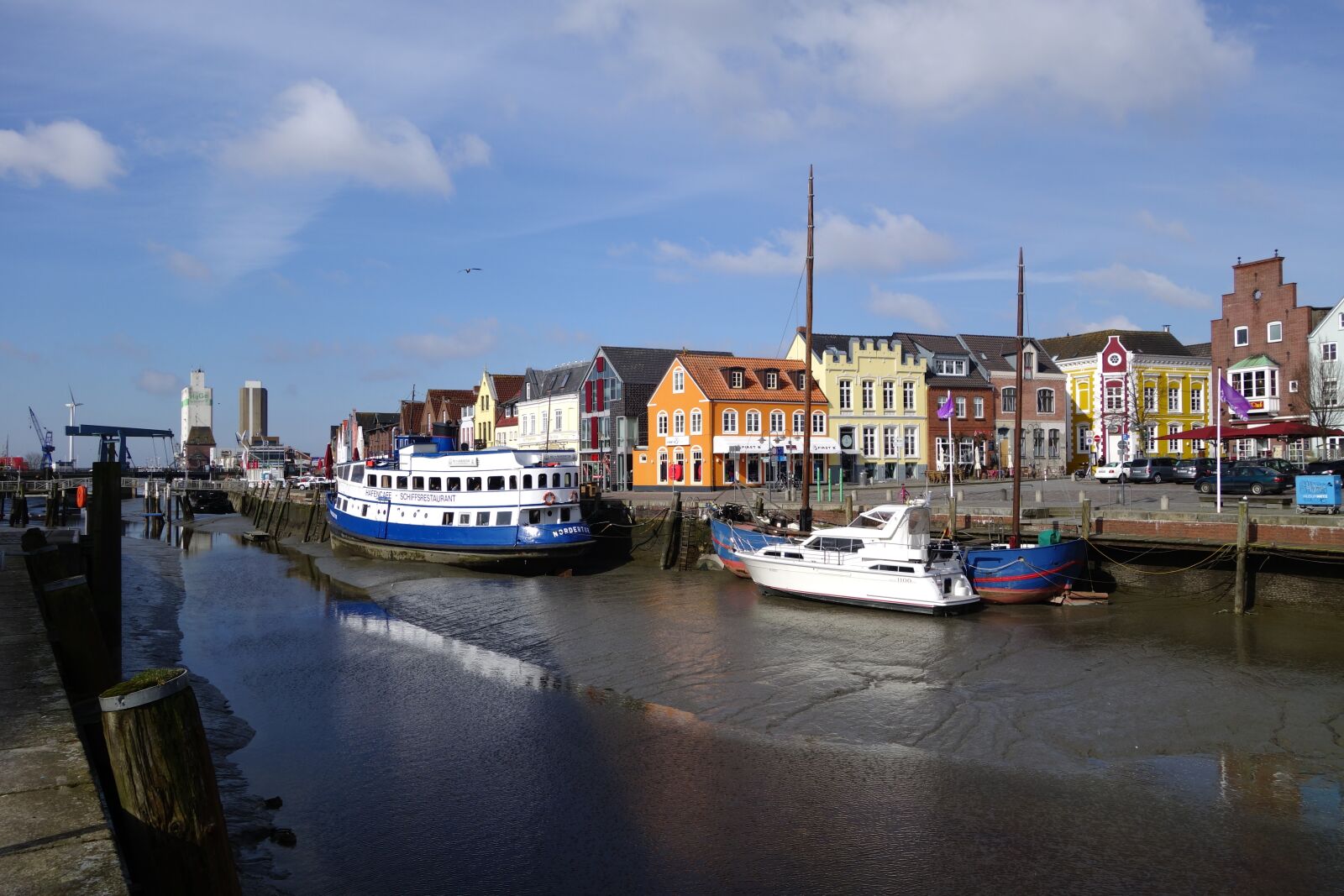 Sony Cyber-shot DSC-RX100 II sample photo. Husum, port, inland port photography