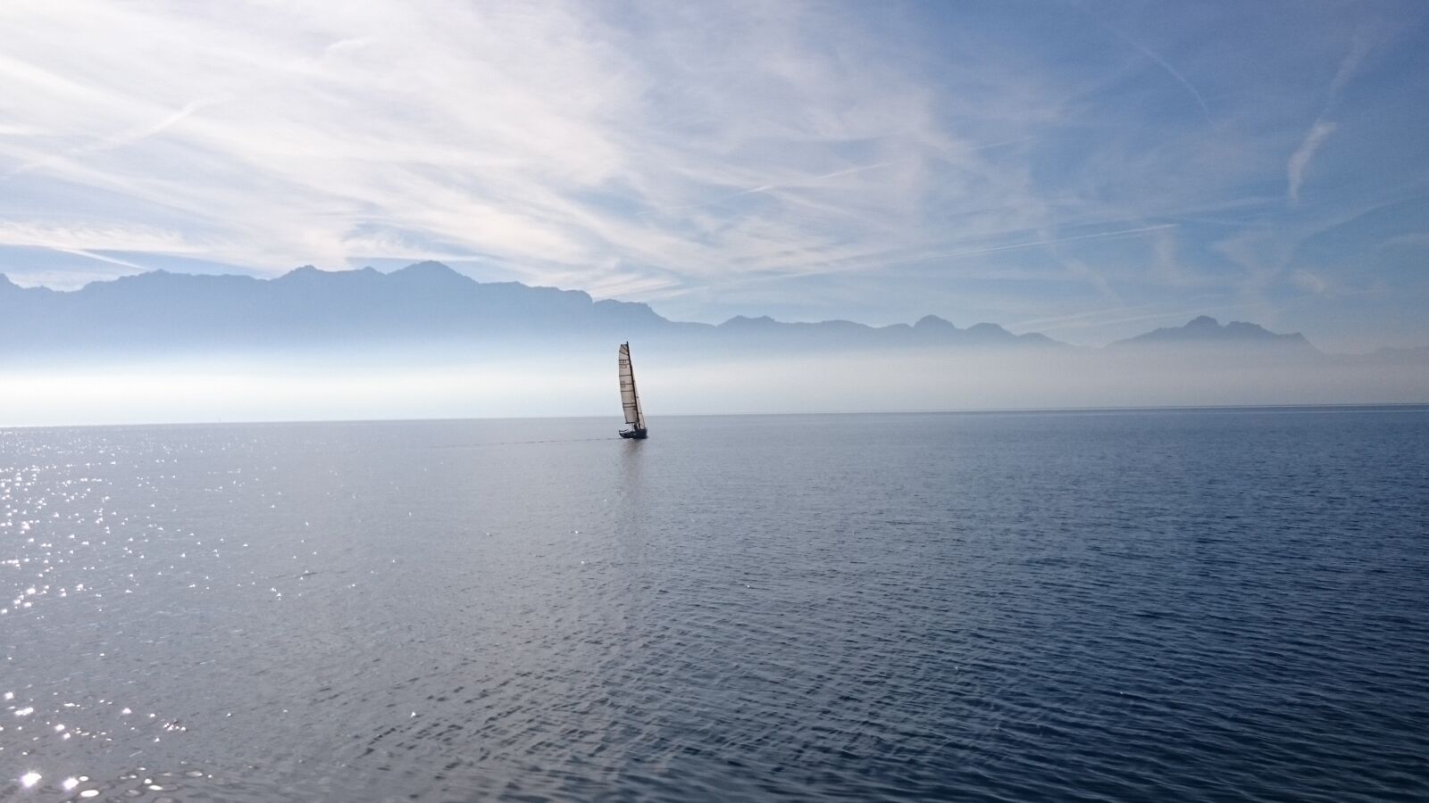 Sony Xperia Z3 sample photo. Sailboat, lake, sailing photography