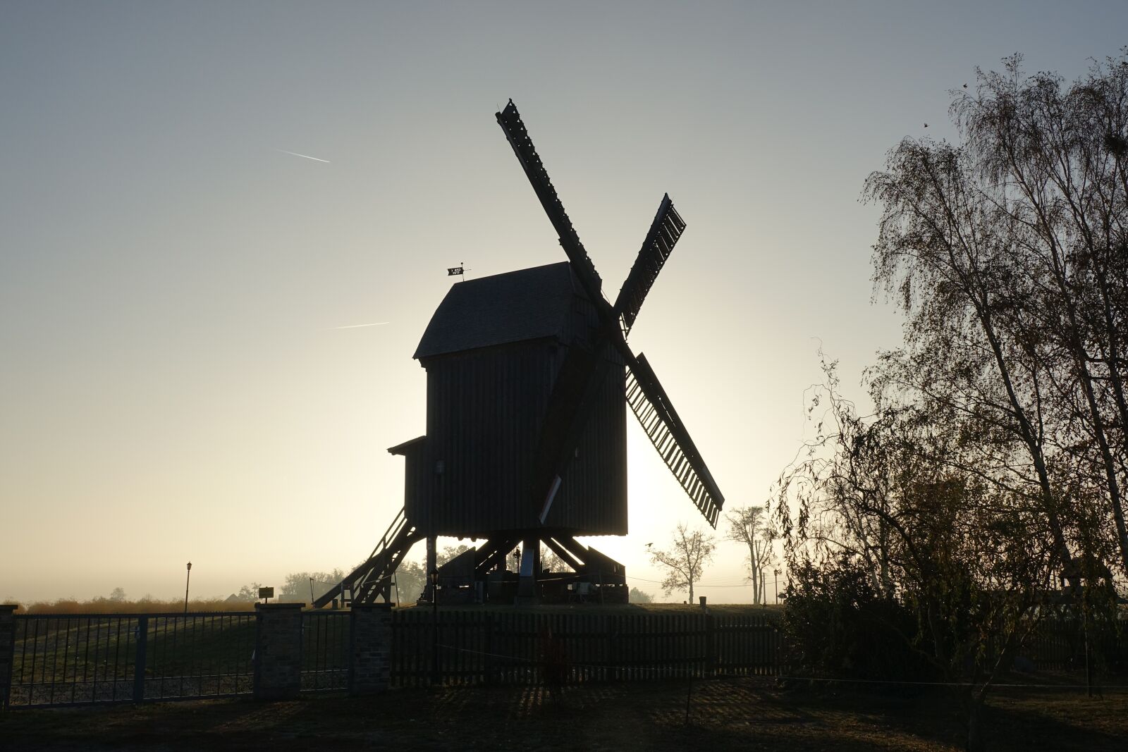 Sony Cyber-shot DSC-RX10 III sample photo. Windmill, post mill, mill photography