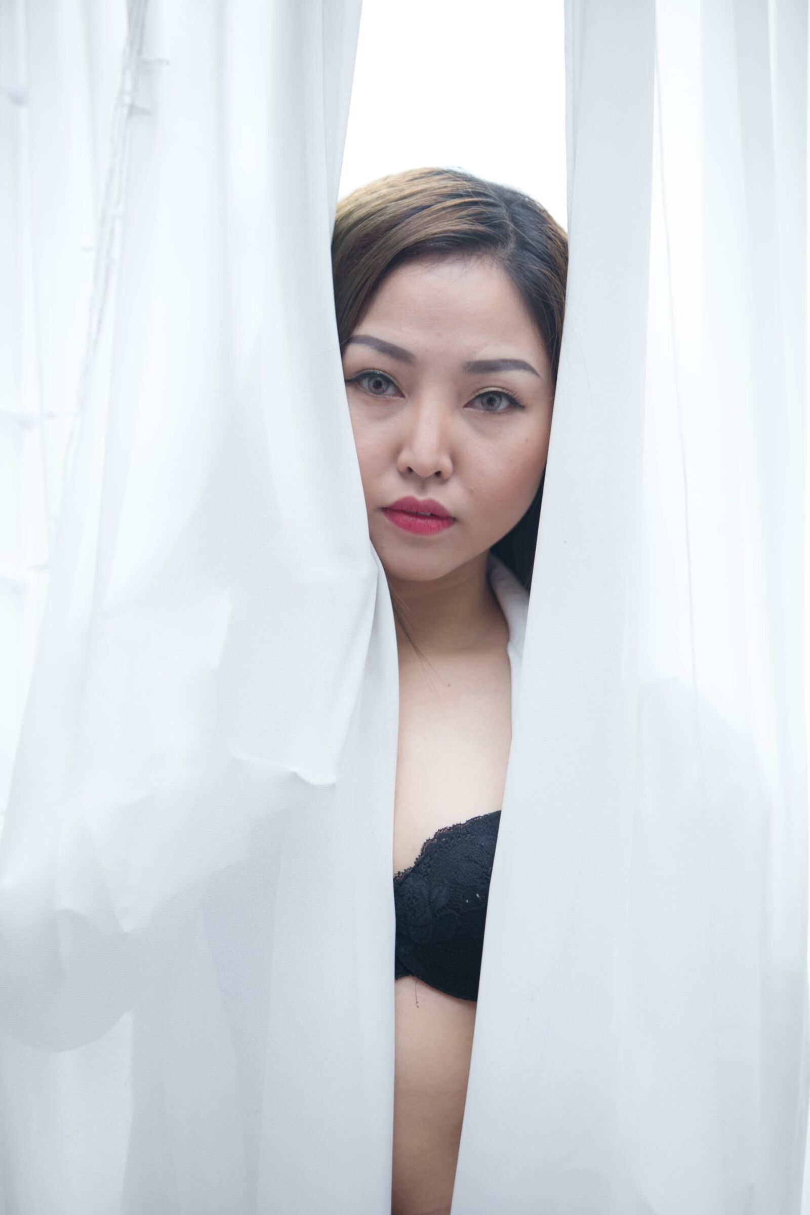 Canon EF 70-200mm F2.8L USM sample photo. Woman, fashion, young photography