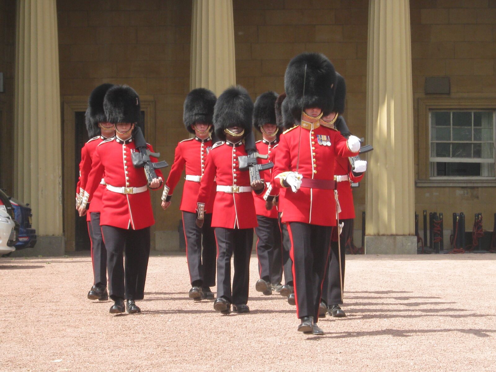 Canon PowerShot A480 sample photo. London, england, royal guard photography