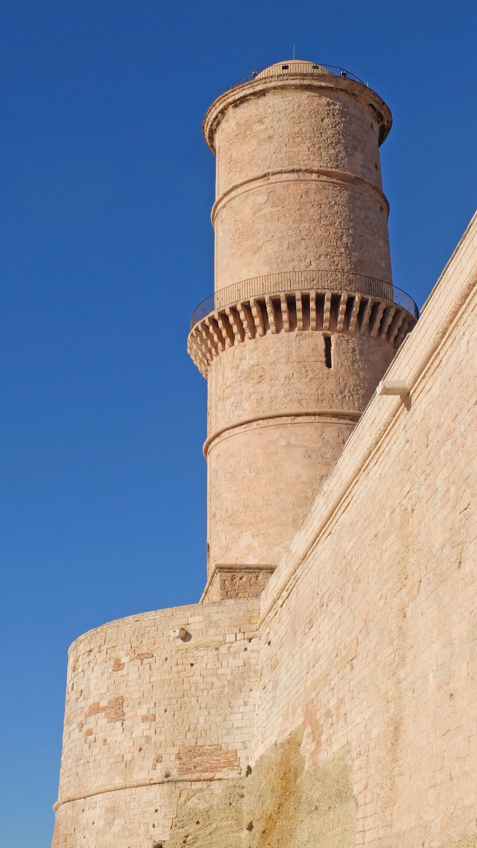 Fujifilm X30 sample photo. Tower, fort, fortress photography