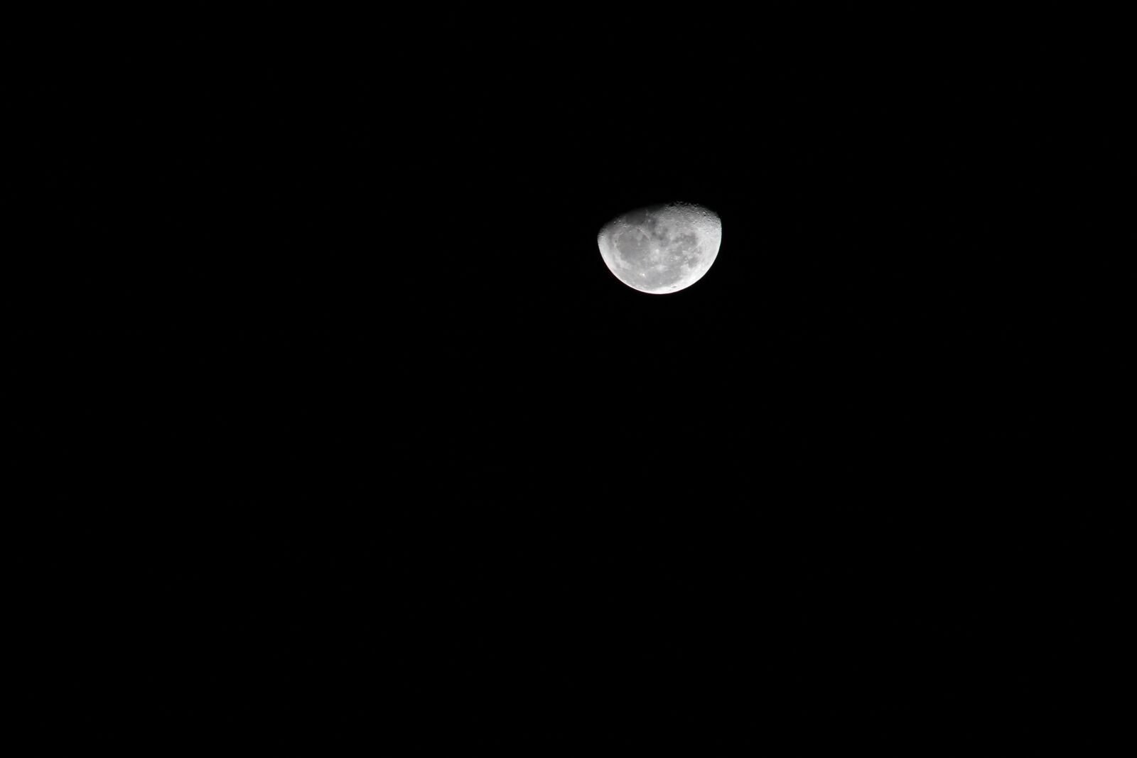 Canon EF 75-300mm f/4-5.6 sample photo. Sky, dark, moon photography
